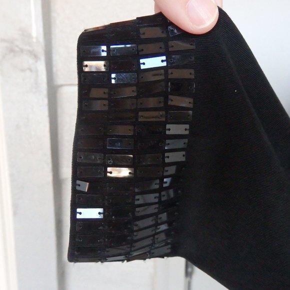 Slinki black dress top with zipper - Picture 7 of 7